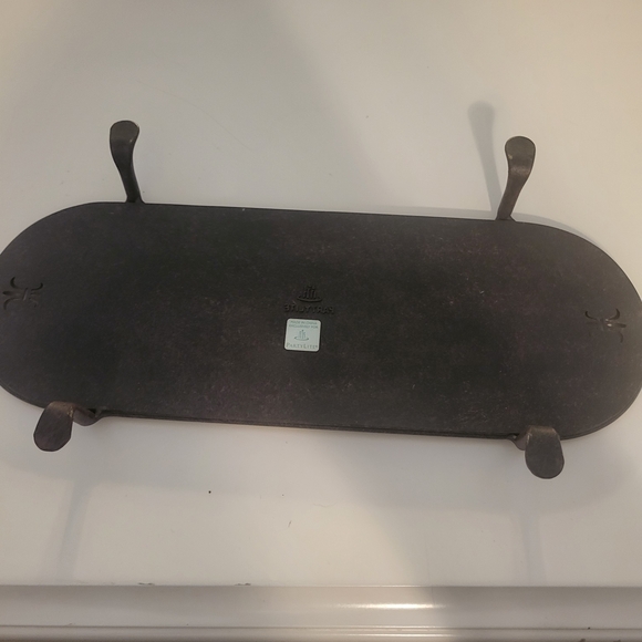 Elegant Black Cast Iron Bath Tray - Picture 3 of 3